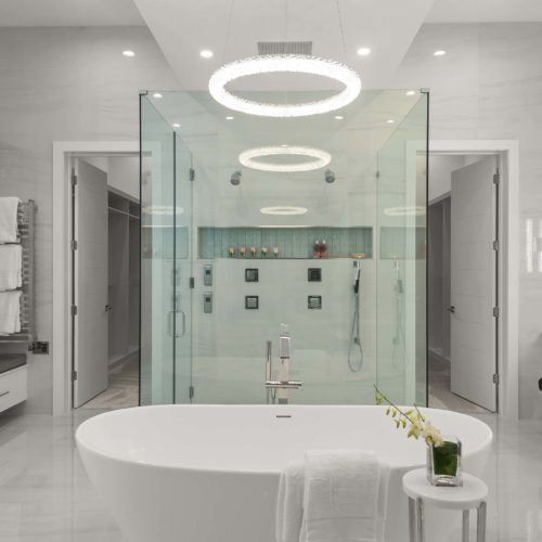 gorgeous luxury bath in McNally custom home